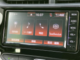 多彩な機能を備えたナビゲーションシステムで、快適なドライブをサポート。使いやすいインターフェースで、スムーズな操作が可能です。