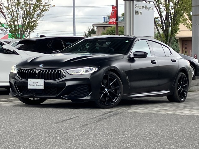 8シリーズグランクーペ 840i フローズン ブラック エディション