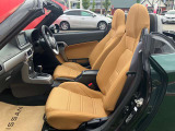 ご納車前にスタッフが入念に清掃し気持ちよく乗り出せるように致します。
