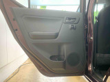 お車の状態をしっかりとお伝えするために1台の車両に付き40枚以上の画像を用意しております。外装はもちろん、室内の装備やお車の特徴などごらんください。