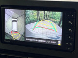 【パノラマモニター】専用のカメラにより、上から見下ろしたような視点で360度クルマの周囲を確認することができます☆死角部分も確認しやすく、狭い場所での切り返しや駐車もスムーズに行えます。