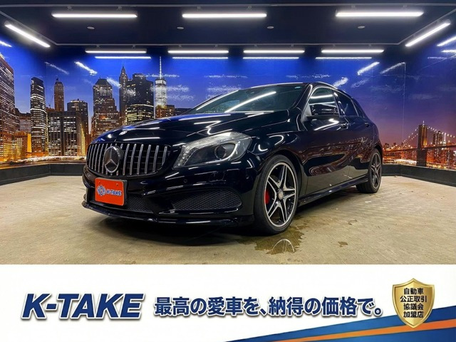 Aクラス A180 スポーツ (禁煙車)(黒半革)(純正ナビ)(バックカメラ)