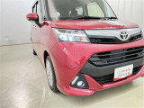 フォグランプ装着車です。暗い夜道の車両前方を明るく照らします