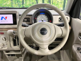 【純正革巻きステアリング】上質な革を使用することで、手にしっかり馴染みとても運転しやすいハンドルです♪