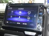 ナビゲーションは純正8インチメモリーナビ(VXU-227NBi)を装着しております。AM、FM、CD、DVD再生、Bluetooth、音楽録音再生、フルセグTVがご使用いただけます。