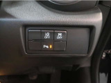 各操作スイッチが運転席すぐ近くにありますので、操作性バッチリです。