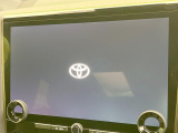 【14インチ ディスプレイオーディオ】大画面のディスプレイはAppleCarPlayやAndroidAutoが利用可能。大きな画面でスマホナビアプリ等が利用いただけます♪