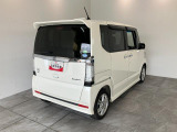 お客様にぴったりなおクルマをお選びいただけますように様々な展示車をご用意致しております!ダイハツの軽自動車だけではなく、他メーカー車やコンパクトカー・ミニバンなども数多く取り揃えております!