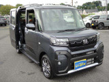 ★両側パワースライドドア★狭い駐車場や壁際などでの乗降りに便利です!操作はワイヤレスリモコン、室内のコントロールスイッチ、ドアハンドルで行えます!挟み込み防止機能付で安心!