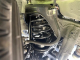 お車を安心してお乗りいただく為には、足回りの定期点検が欠かせません。サービスサポート(有償保証)では無料点検もご提供しており、安心のカーライフをお過ごしいただけるサポート体制が整っています。