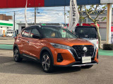 日産  キックスXツートーン インテリアED入荷しました!