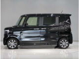禁煙車と判断しております!当車両は、下取・買取時の車内の臭い、灰など喫煙形跡の有無等から禁煙車と判断しております。あくまで個人的判断ですので、気になる際はエアコンの臭いなどの現車確認をお願い致します。