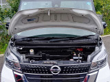 ◎ご購入いただきましたお車は弊社整備工場にて納車前点検整備として法定12ヶ月点検(車検整備付き販売車は車検整備)を実施。エンジンオイル・エレメント交換を行い※、ご納車いたします(※除く電気自動車)。