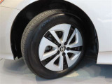 純正ホイールキャップ タイヤサイズは195/65R15