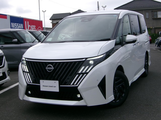 日産 セレナ 
