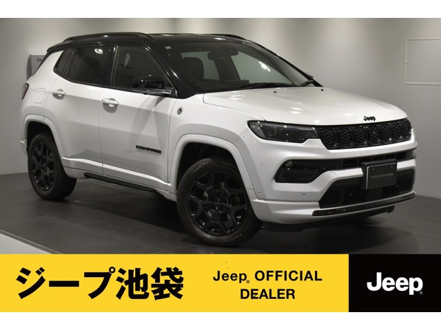 コンパス ブラックシャーク 4WD 