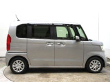全長339cm、幅147cm、高さ179cmのお車になります。