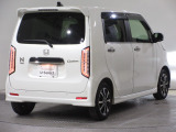ボディクリーニング後、愛車をピカピカの状態へ保護するコーティング「ブライトパック」がおススメです!水垢がつきにくく、手入れがしやすくなりますよ!いつも愛車をきれいにしておきたい方におススメです。