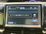様々なメディアに対応し、車内でのエンターテイメントを充実させてくれます。お好みの音源で快適なドライブを。