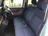 私どもはダイハツ正規ディーラー店舗となります。メーカー保証はもちろん中古車保証も全国最寄りのダイハツ正規ディーラーにてご利用いただけます(一部除く)