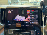 4WD サンルーフ 走行4.7万キロ メモリーナビフルセグTV 全方位カメラ CD DVD再生可 Bluetooth対応 後席モニター レザーシート 両側電動スライドドア 7人乗り 1オーナー 禁煙車
