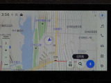 ディスプレイオーディオを装備。スマホとクルマをつなぐことで、これまでのナビに加えて、いろんなサービスが楽しめます。