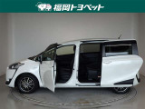 両側パワースライドドア付きだから、狭い駐車スペースなどでの 乗り降りラクラク!小さなお子さまのいるご家庭には嬉しい装備。