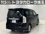 トランクフロアに修理跡がありますので、修復歴有となります。
