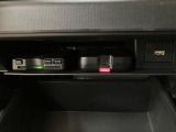 ETCを装備しています☆有料道路の料金所をノンストップで通過できてとても便利です☆高速道路のETC割引なども使えるのであるに越したことはない機能です!