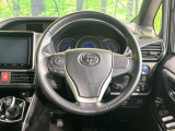 【ステアリングスイッチ】運転中、前方から目線をそらすことなく、オーディオ等の操作が可能な便利機能!安心&快適なドライブを演出してくれます♪