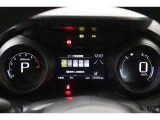 マルチインフォメーションディスプレイ付きのメーターです!エコ運転へ導く多彩な情報を表示してくれます。