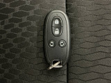 スマートキーです!ドアの施錠・解錠・エンジンの始動がスムーズで大変便利です!