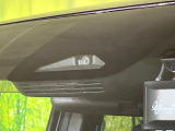 【トヨタセーフティセンス】走行中に前方の車両等を認識し、衝突しそうな時は警報とブレーキで衝突回避と被害軽減をアシスト。より安全にドライブをお楽しみいただけます。
