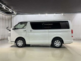 スライドドア開口部が広く荷物の出し入れがスムーズにできます。