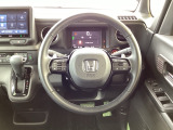 【Honda SENSING】いつもの道で、高速道路などで、安心・快適な運転を支援します。先進の安全運転機能システム搭載。