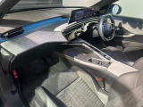 車両の状態やシートのよれ等、お気付きの箇所がございましたらお写真にてお送り致しますのでお気軽にお申し付けくださいませ。