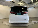 走りにこだわりながら収納力も持ち合わせたお車です。荷物を載せて軽快なドライブを楽しめますよ♪