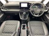 ヴォクシー 1.8 ハイブリッド S-Z E-Four 4WD 修復歴無し