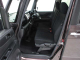 このお車は前のお客様から直接買取させて頂いておりますので使用状況やメンテナンス状況詳細な情報を次のお客様にお伝えいたします。詳細な情報を知っていますので、より詳しいお車の状態が分かっております♪
