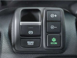 電動パーキングブレーキを搭載。スイッチ操作でパーキングブレーキを作動・解除することが可能ですので、操作の力が不要ですよ♪