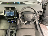 YouTubeにお車の紹介動画を掲載しております。画像ではわかりにくい細かなところまでご紹介♪ご視聴用URLはお問い合わせください。