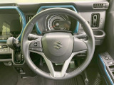 【純正革巻きステアリング】上質な革を使用することで、手にしっかり馴染みとても運転しやすいハンドルです♪