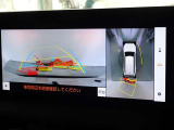 バックガイドモニターを装備しています、車庫入れもラクラクです。パノラミックビューモニターを搭載しています、上からの画像も表示されます。