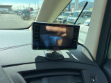 4WD サンルーフ 走行4.7万キロ メモリーナビフルセグTV 全方位カメラ CD DVD再生可 Bluetooth対応 後席モニター レザーシート 両側電動スライドドア 7人乗り 1オーナー 禁煙車
