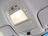 使いやすさや安全性を追求したステアリング周り!高級車ゆえにスイッチ類が多いのも特徴ですね!考え尽くされた配置ですぐに使いこなす事が出来ますのでご安心下さい!是非、体感してみて下さい!!