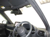 見通しのよいすっきりとした視界で、誰でも運転しやすいです。運転のしやすさは疲れにくさにも繋がりますよ♪
