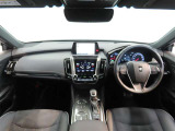 見通しのよいすっきりとした視界で、誰でも運転しやすいです。運転のしやすさは疲れにくさにも繋がりますよ♪