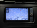 ナビは純正品。フルセグテレビ・CD・DVD再生・SDオーディオ・Bluetooth対応です。