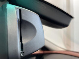【ルームミラー一体型ETC】BMWといえばルームミラー一体型のETC。ドライバーから差し込めるかたちになっておりますので、差し忘れの際も慌てずにご利用いただけます。