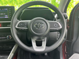 視認性の高いメーター類が、運転に必要な情報を的確に伝えます。落ち着いたデザインも魅力です。
